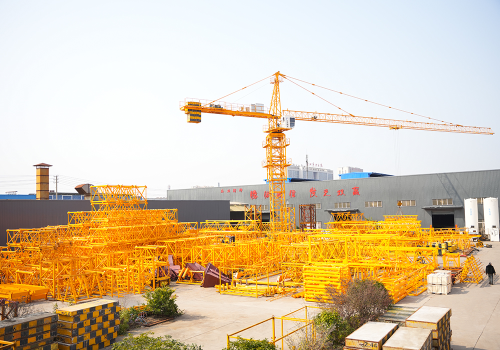 QTZ63(5013) 4T building equipment topkit construction tower crane